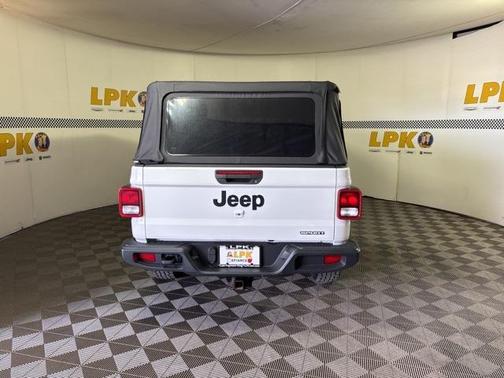 2020 Jeep Gladiator Sport