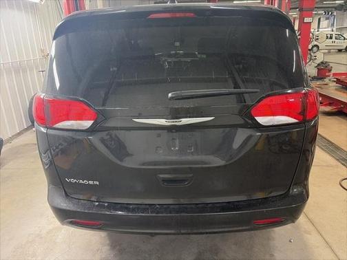 2024 Chrysler Voyager LX