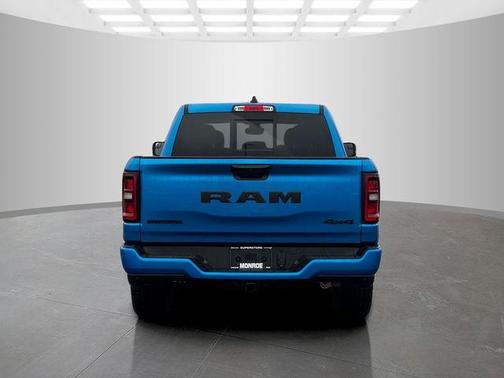 Hydro Blue Pearlcoat 2026 RAM 1500 Big Horn/Lone Star