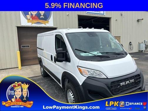 Bright White Clearcoat 2026 RAM ProMaster 1500 Low Roof