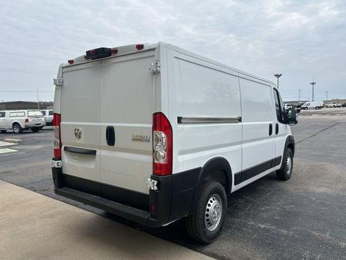 Bright White Clearcoat 2026 RAM ProMaster 1500 Low Roof