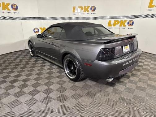 2004 Ford Mustang GT