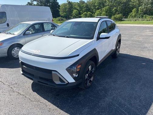 White 2024 Hyundai KONA SEL