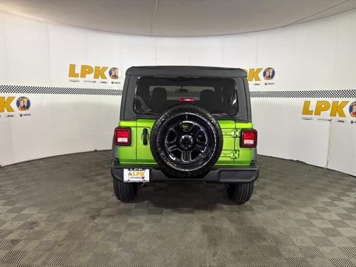 2025 Jeep Wrangler Sport