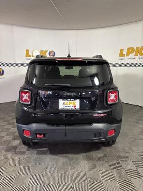 2015 Jeep Renegade Trailhawk