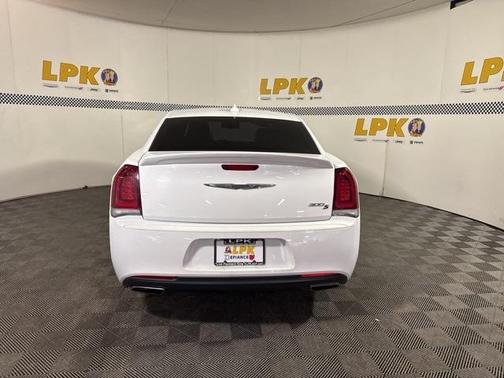 2017 Chrysler 300 S