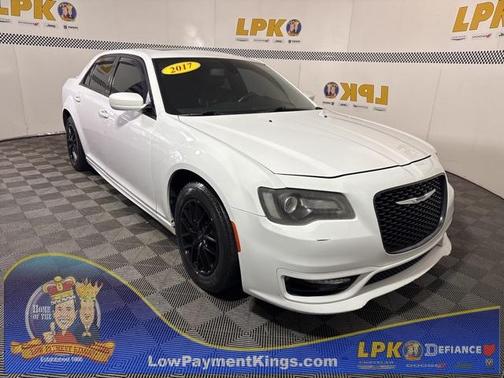 2017 Chrysler 300 S