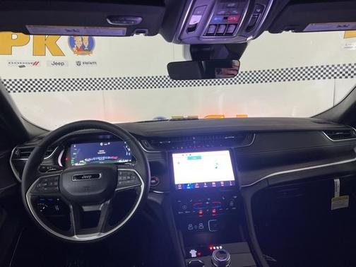 2025 Jeep Grand Cherokee 4xe Base