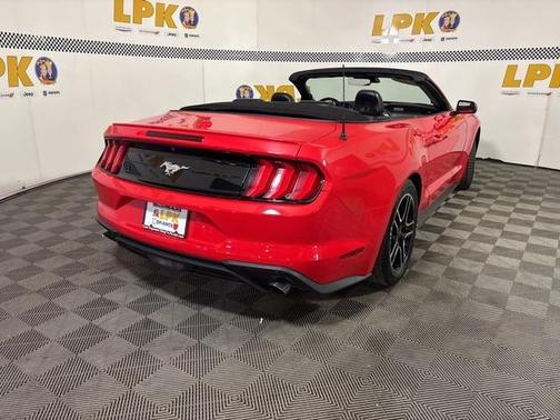 2022 Ford Mustang EcoBoost Premium
