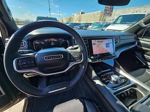 Diamond Black 2025 Jeep Wagoneer L Series II
