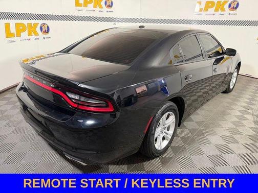 Pitch Black Clearcoat 2021 Dodge Charger SXT