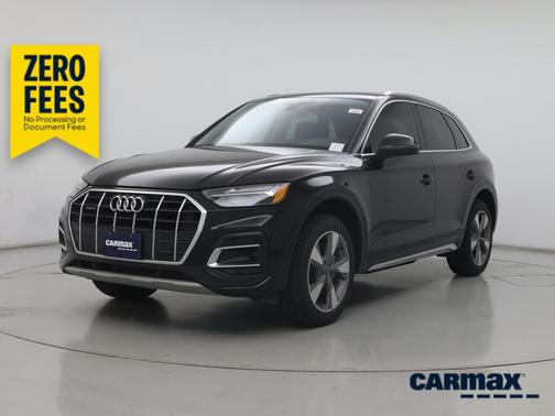 Black 2023 Audi Q5 Premium