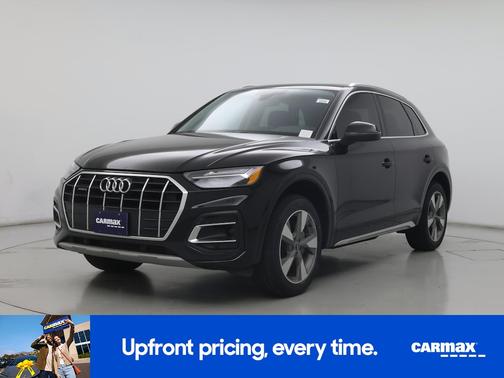 Black 2023 Audi Q5 Premium