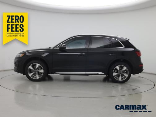 Black 2023 Audi Q5 Premium