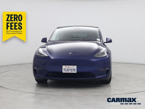 Blue 2023 Tesla Model Y Performance