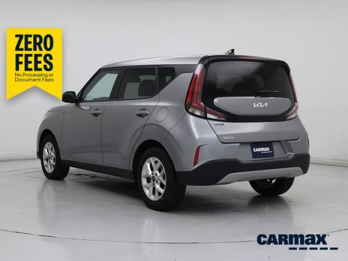 Silver 2025 Kia Soul LX