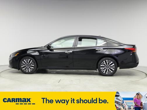 2023 Nissan Altima SV
