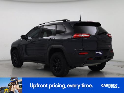 Gray 2017 Jeep Cherokee Trailhawk