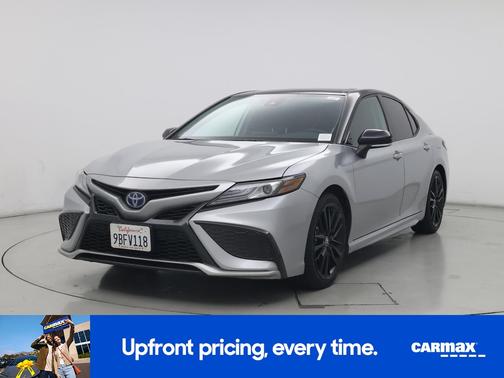 2022 Toyota Camry Hybrid XSE