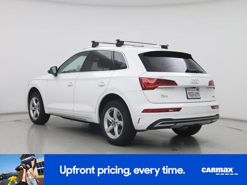 White 2023 Audi Q5 Premium