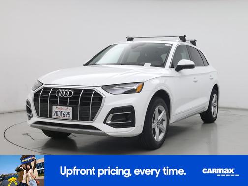 White 2023 Audi Q5 Premium