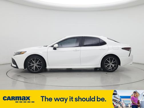 2023 Toyota Camry Hybrid SE