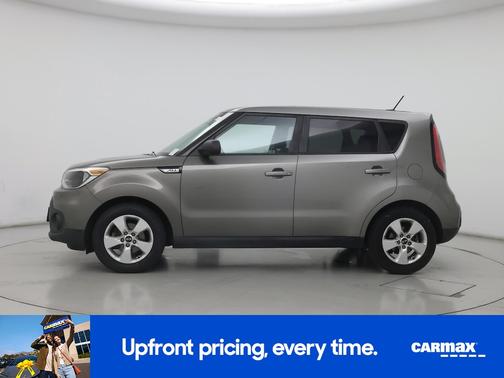Gray 2017 Kia Soul