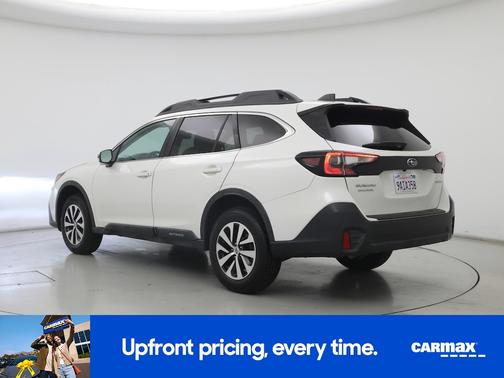 White 2021 Subaru Outback Premium