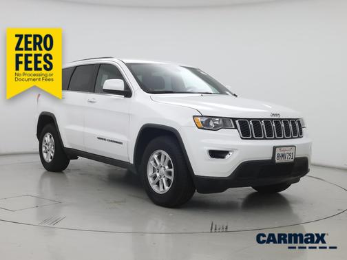 White 2019 Jeep Grand Cherokee Upland