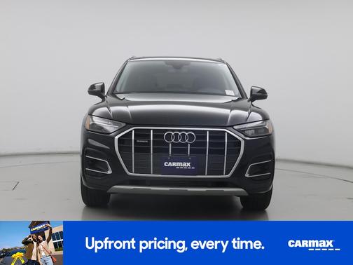 Black 2023 Audi Q5 Premium