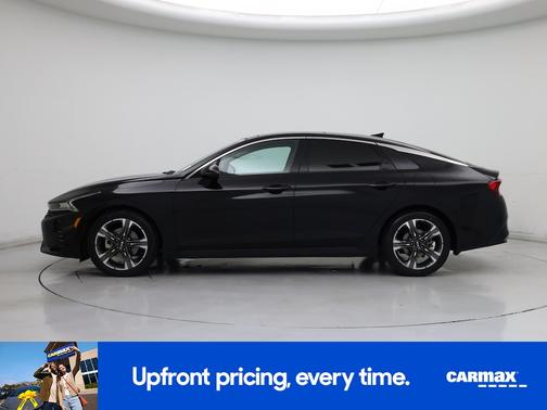 Black 2021 Kia K5 EX