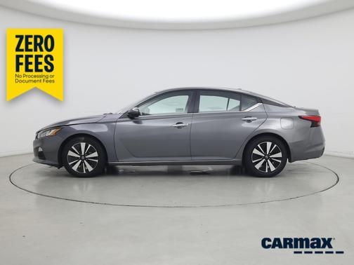 Gray 2022 Nissan Altima SV