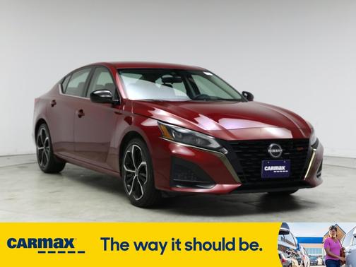 2023 Nissan Altima SR