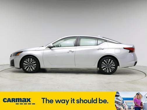 2023 Nissan Altima SV