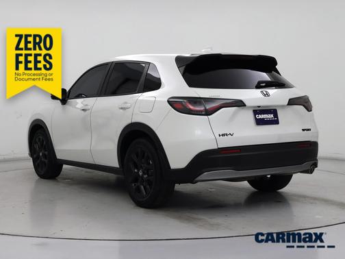 White 2024 Honda HR-V Sport