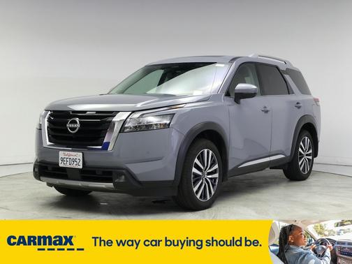 2022 Nissan Pathfinder Platinum