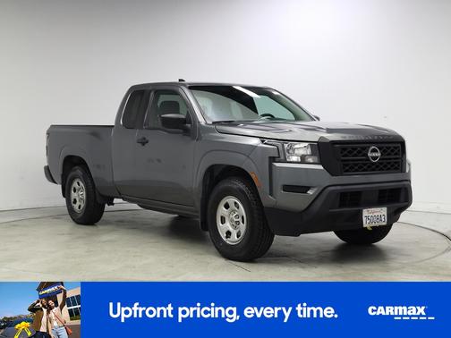 Gray 2022 Nissan Frontier S