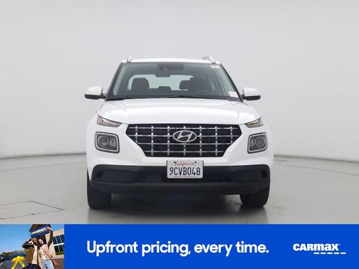 2022 Hyundai VENUE SEL