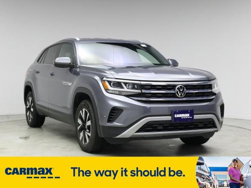 2022 Volkswagen Atlas Cross Sport SE