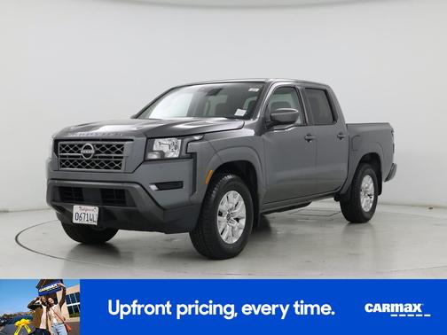 Gray 2022 Nissan Frontier SV
