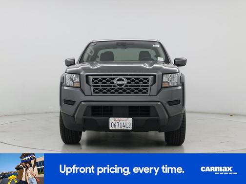 Gray 2022 Nissan Frontier SV