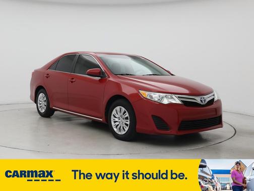 2014 Toyota Camry Hybrid LE