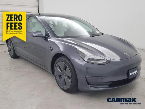 Gray 2022 Tesla Model 3 Long Range