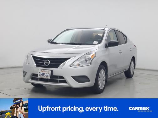 2015 Nissan Versa SV