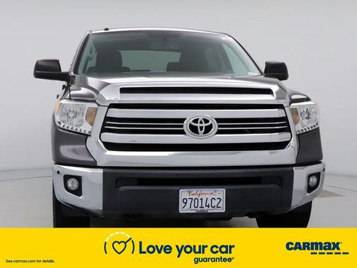 Photo 5 of 25 of 2016 Toyota Tundra SR5