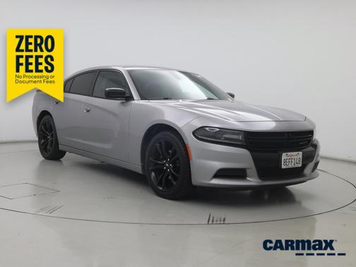 Silver 2018 Dodge Charger SXT