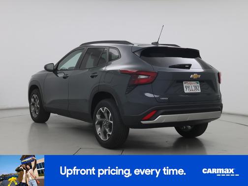 Gray 2026 Chevrolet Trax LT