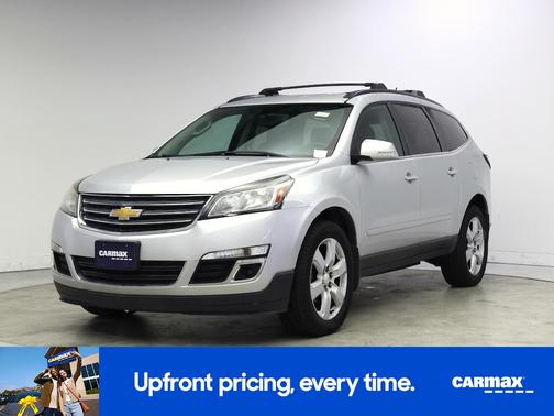 Silver 2017 Chevrolet Traverse LT