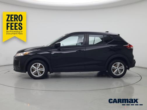 Black 2023 Nissan Kicks S