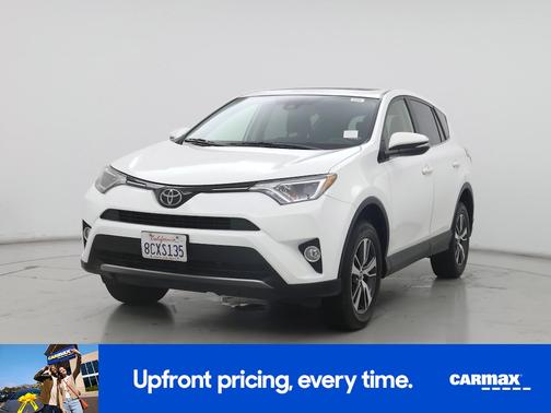 White 2018 Toyota RAV4 XLE